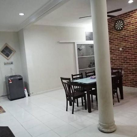 Sri Wang Homestay @ أروا المظهر الخارجي الصورة