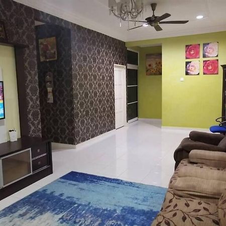 Sri Wang Homestay @ أروا المظهر الخارجي الصورة